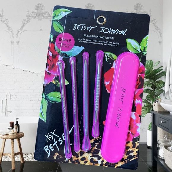 Betsey Johnson Blemish Extractor Set - Picture 3 of 4